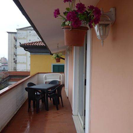 Holiday Matteotti Apartman Montecatini Terme Kültér fotó