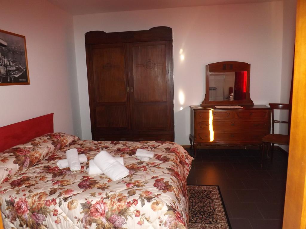 Holiday Matteotti Apartman Montecatini Terme Szoba fotó