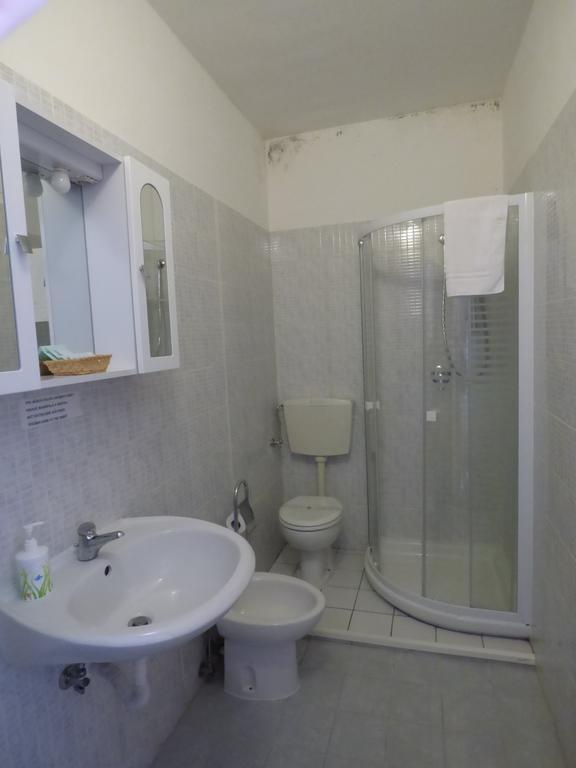 Holiday Matteotti Apartman Montecatini Terme Kültér fotó