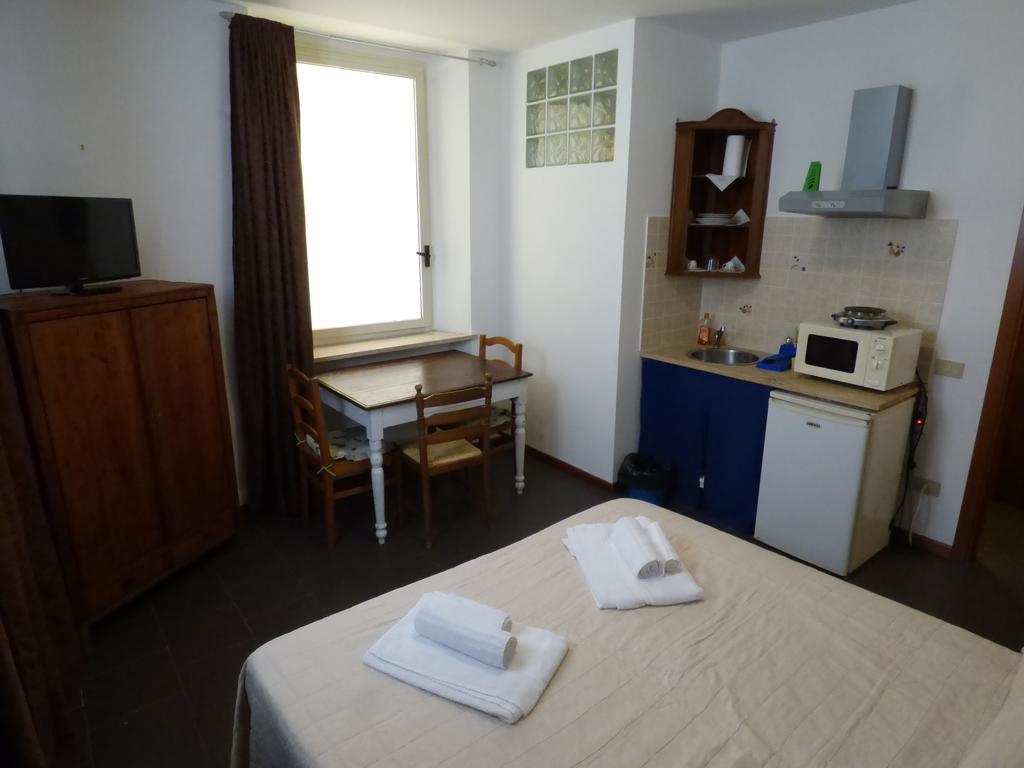 Holiday Matteotti Apartman Montecatini Terme Kültér fotó