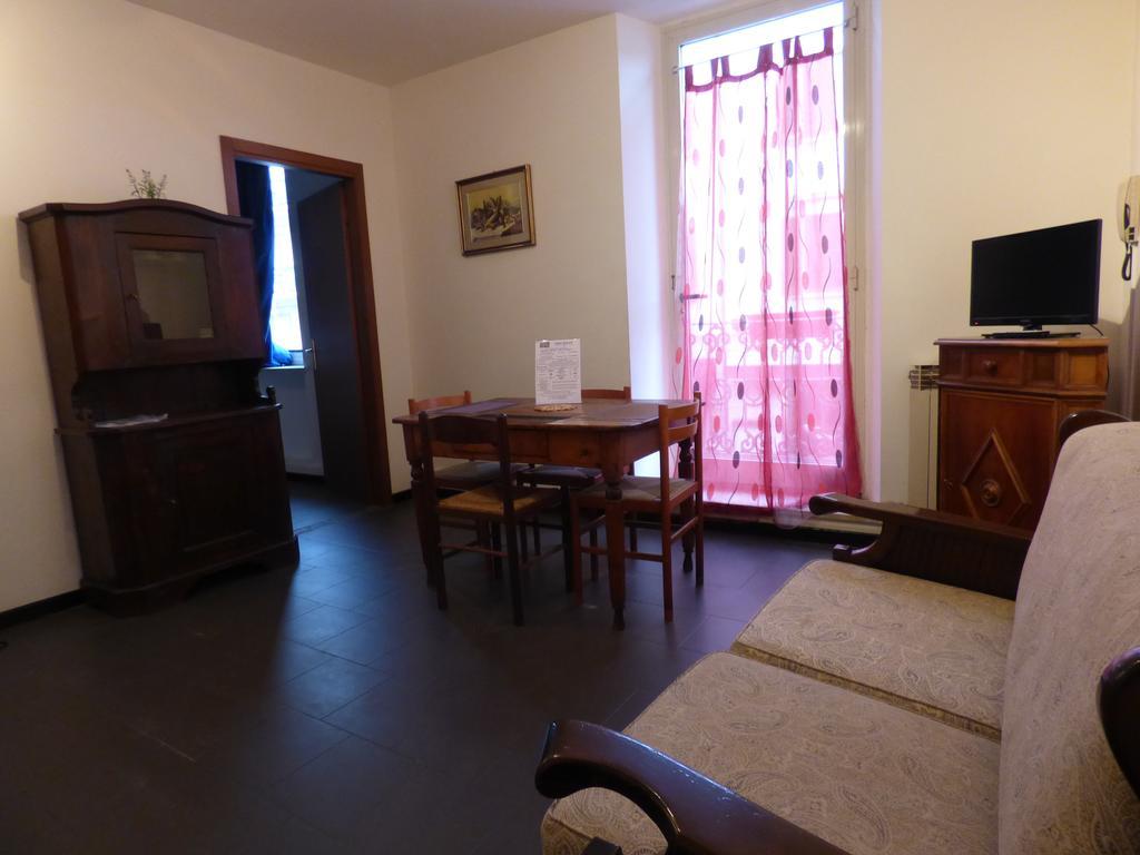 Holiday Matteotti Apartman Montecatini Terme Kültér fotó