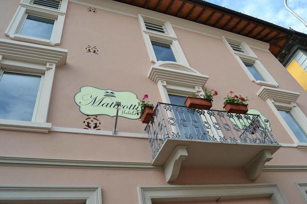 Holiday Matteotti Apartman Montecatini Terme Kültér fotó