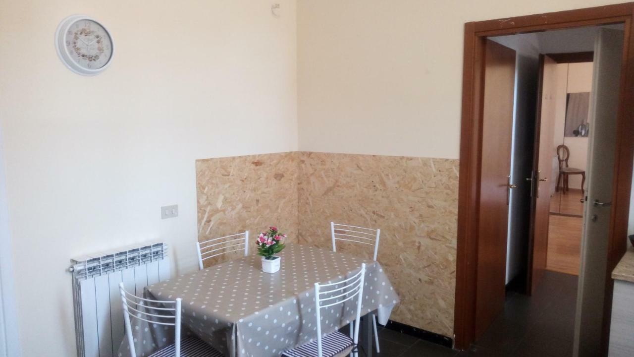 Holiday Matteotti Apartman Montecatini Terme Szoba fotó